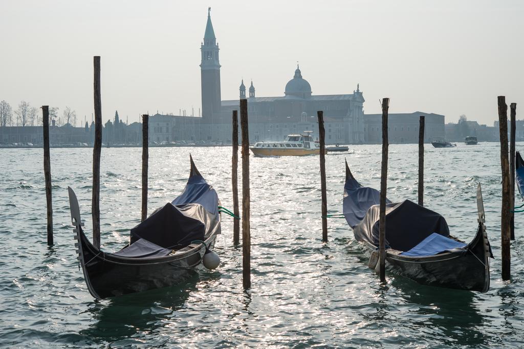 Apartamento Residenza Giudecca Molino Stucky Venecia Habitación foto